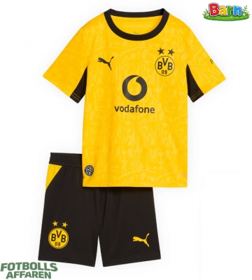 Borussia Dortmund Hemmaställ Barn 2026-27 Kortärmad (+ Korta byxor)